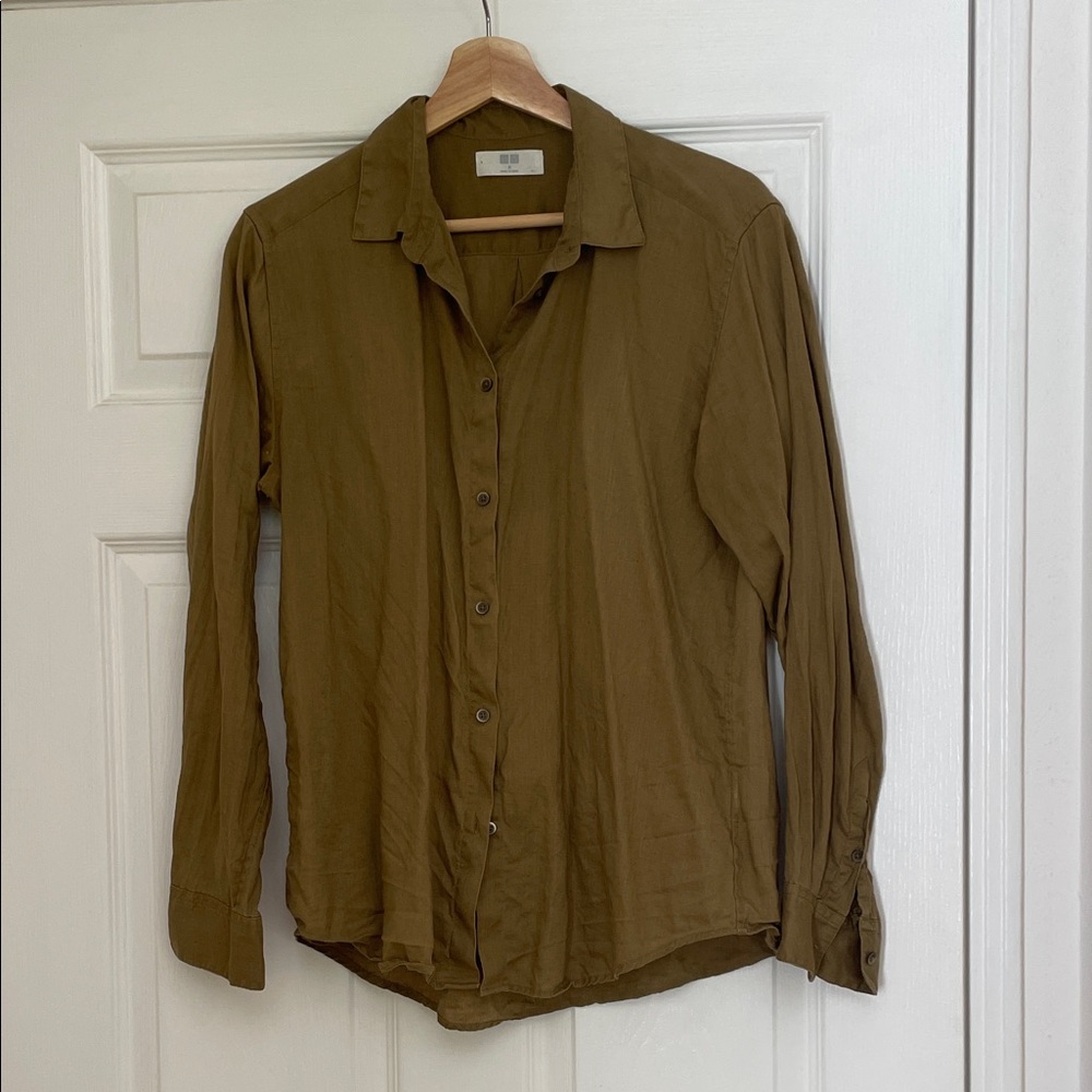Linen Olive Green Button-Up Shirt